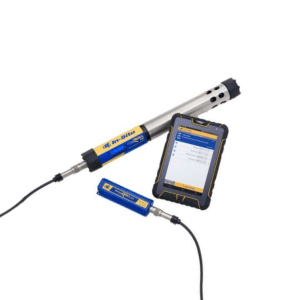 aqua-troll-500-Product picture + monitor screen + Vu