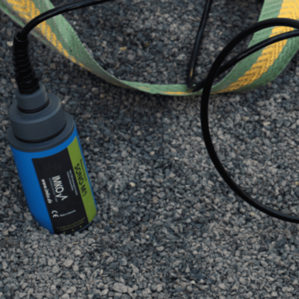 IMKO SONO-M1 Capteur Hv sablesgraviersgranulats - L'humidimètre portable pour contrôler matériaux directement sur site - câble 1.5m dans le terrain