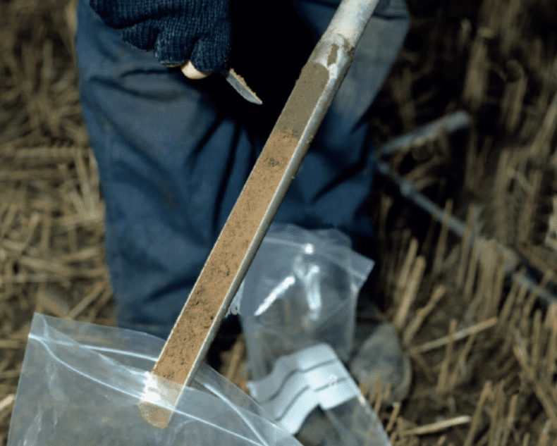 échantillon tarière 2