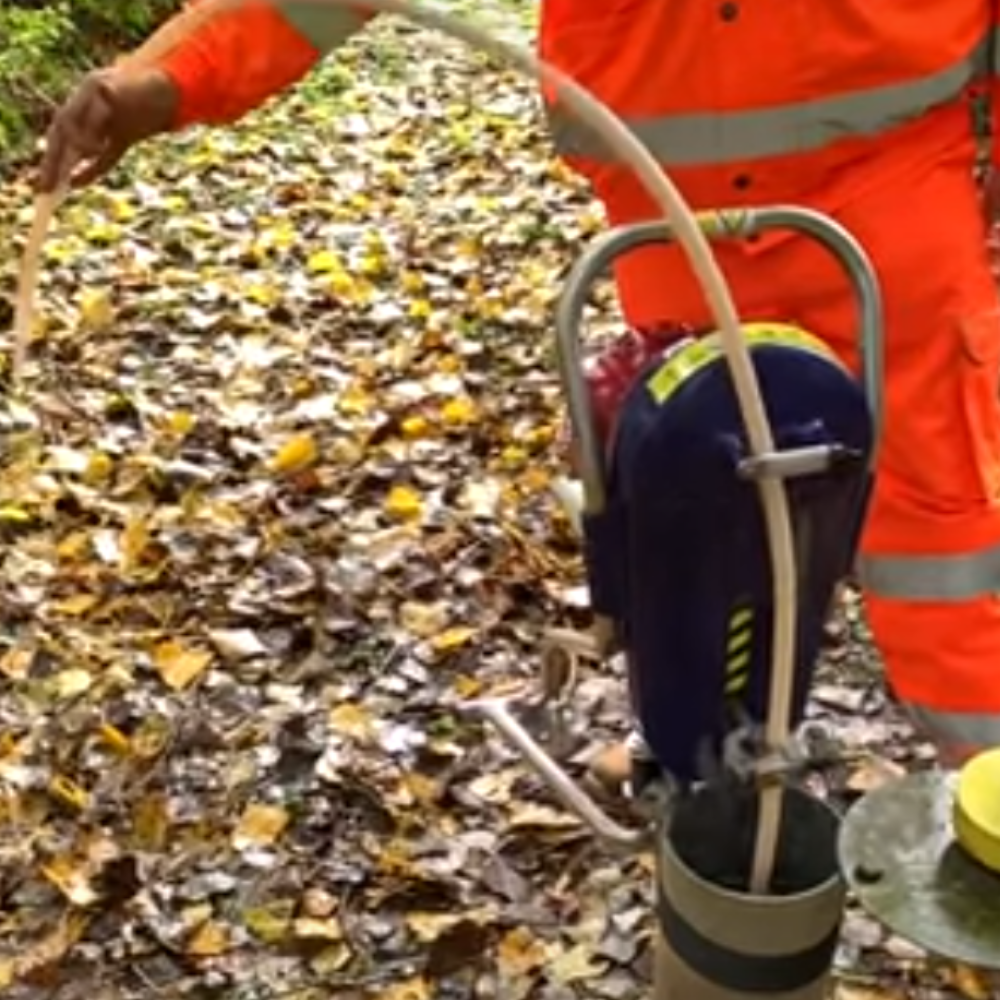 Pompe à inertie Powerpack PP1 (moteur essence), incl. kit de transport dans le terrain 2